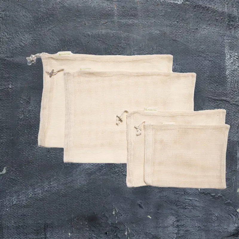 Sustainable upgrade: 4 Mesh, 4 Muslin bags, GOTS-certified cotton, perfect for farmers markets, clutter-free storage.