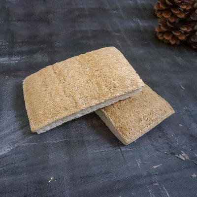 Eco-friendly and plastic-free Loofah sponge, with a natural scent.